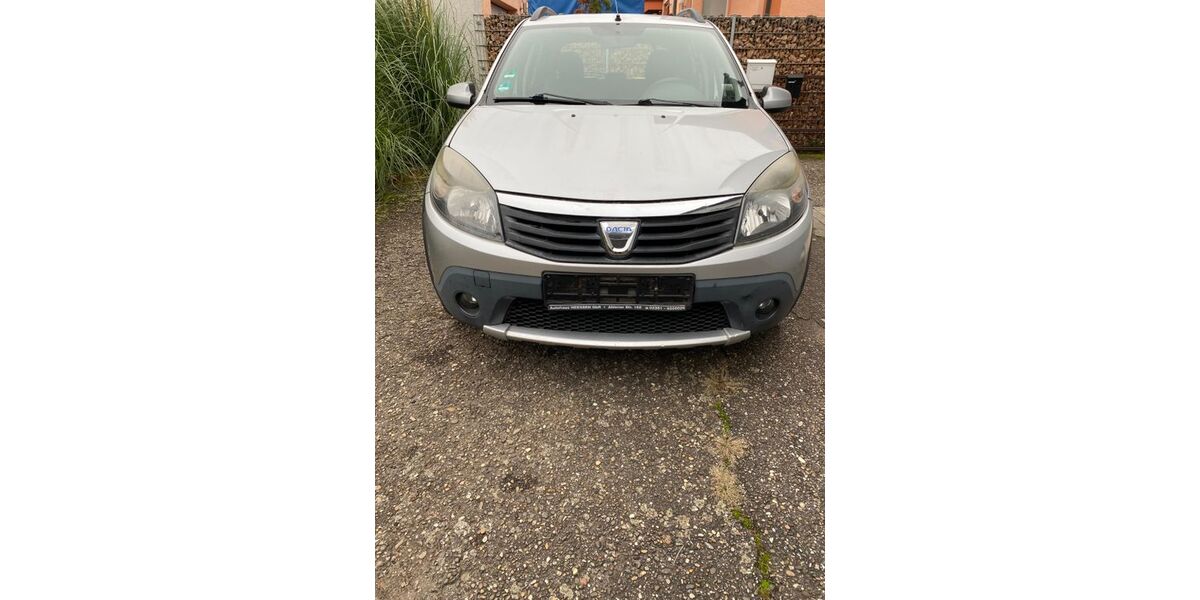 Dacia Sandero 152.000 km 2.150 &euro; Kuppenheim 76456