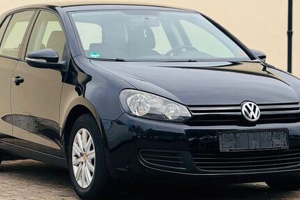 VW Golf 177.000 km 4.799 € Au am Rhein 76474
