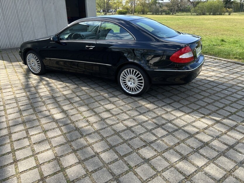 CLK
