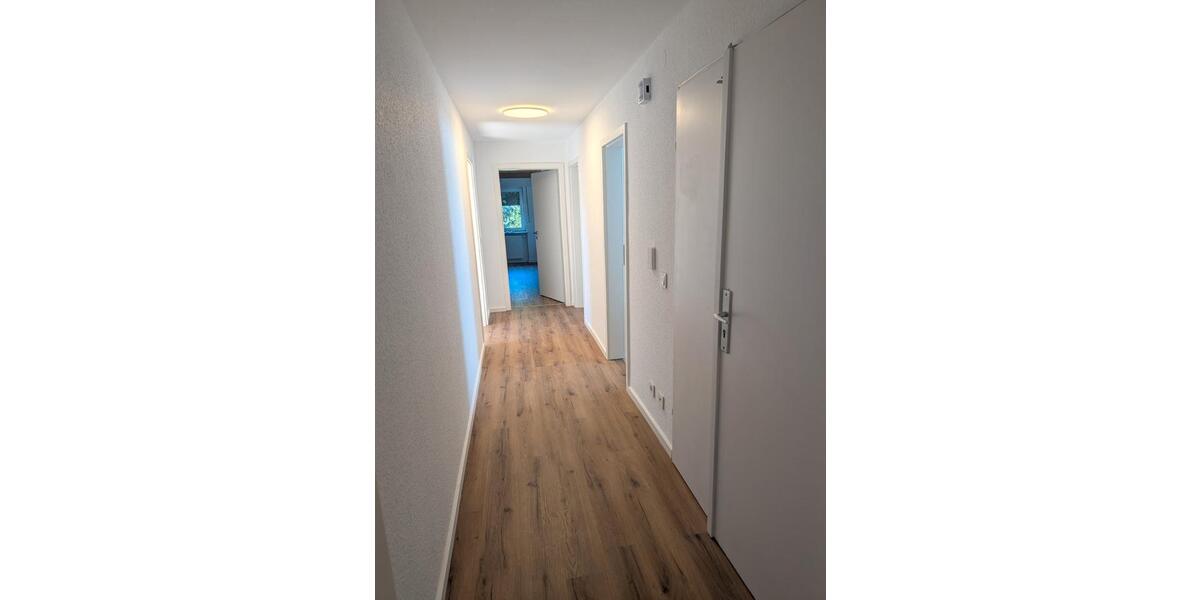 Dachgeschoßwohnung Karlsruhe Wettersbach - 5 Zimmer, 113 m&sup2;, 1.500&euro; | Angebot:26414163