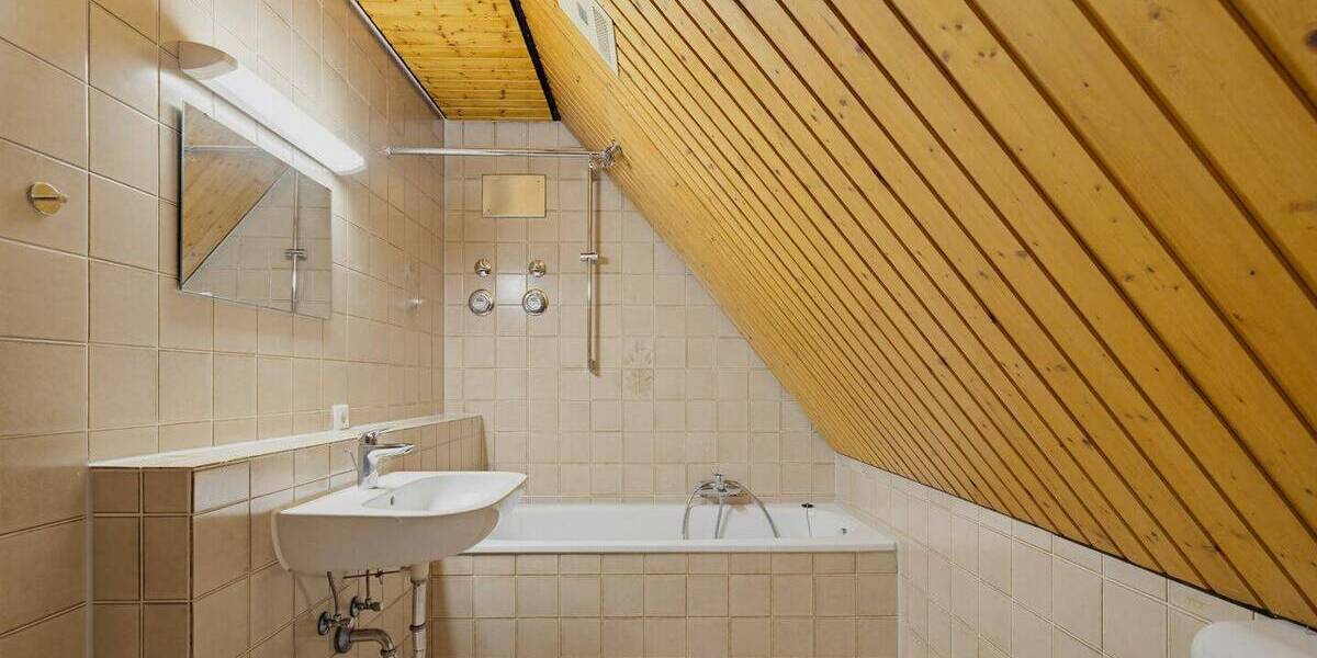 Etagenwohnung Ettlingen - 3 Zimmer, 75 m&sup2;, 279.000&euro; | Angebot:26450097