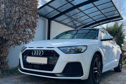 Audi A1 128.000 km 17.500 &euro; Karlsruhe 76199