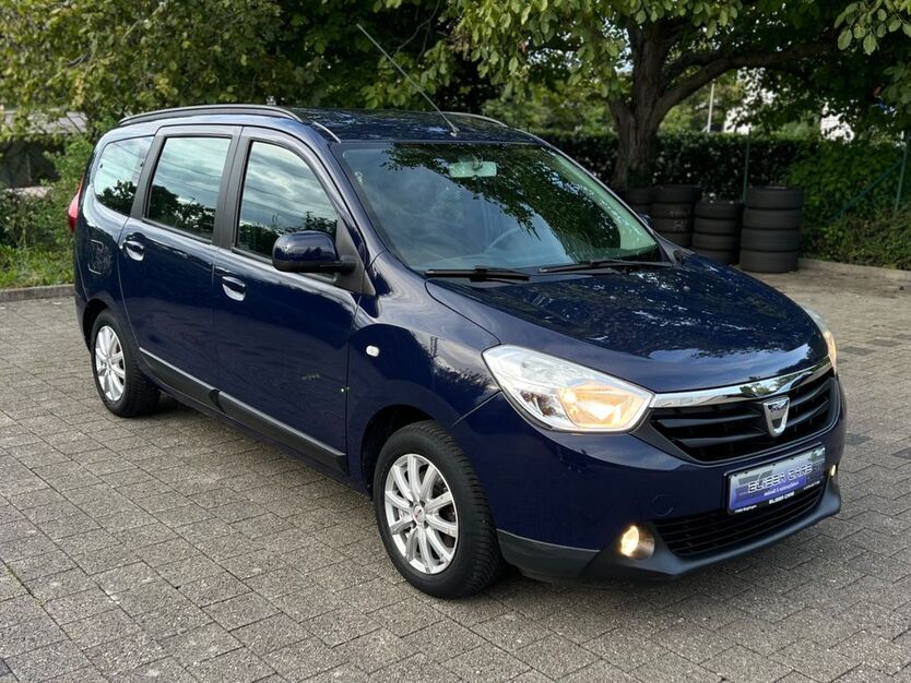 Dacia Lodgy 67.000 km 8.880 € Baden-Württemberg - Möglingen 71696