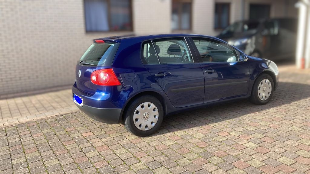 VW Golf 265.000 km 2.800 € Offenbach an der Queich 76877