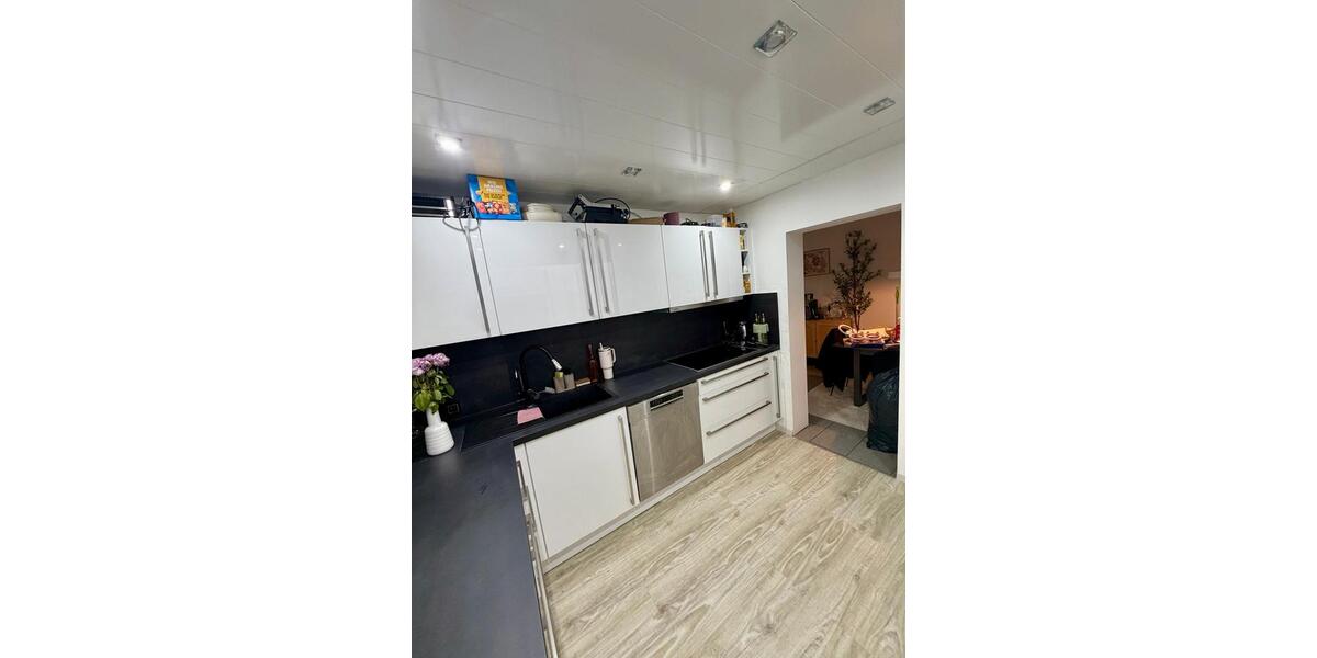Etagenwohnung Bietigheim - 2.5 Zimmer, 86 m&sup2;, 1.080&euro; | Angebot:25261570