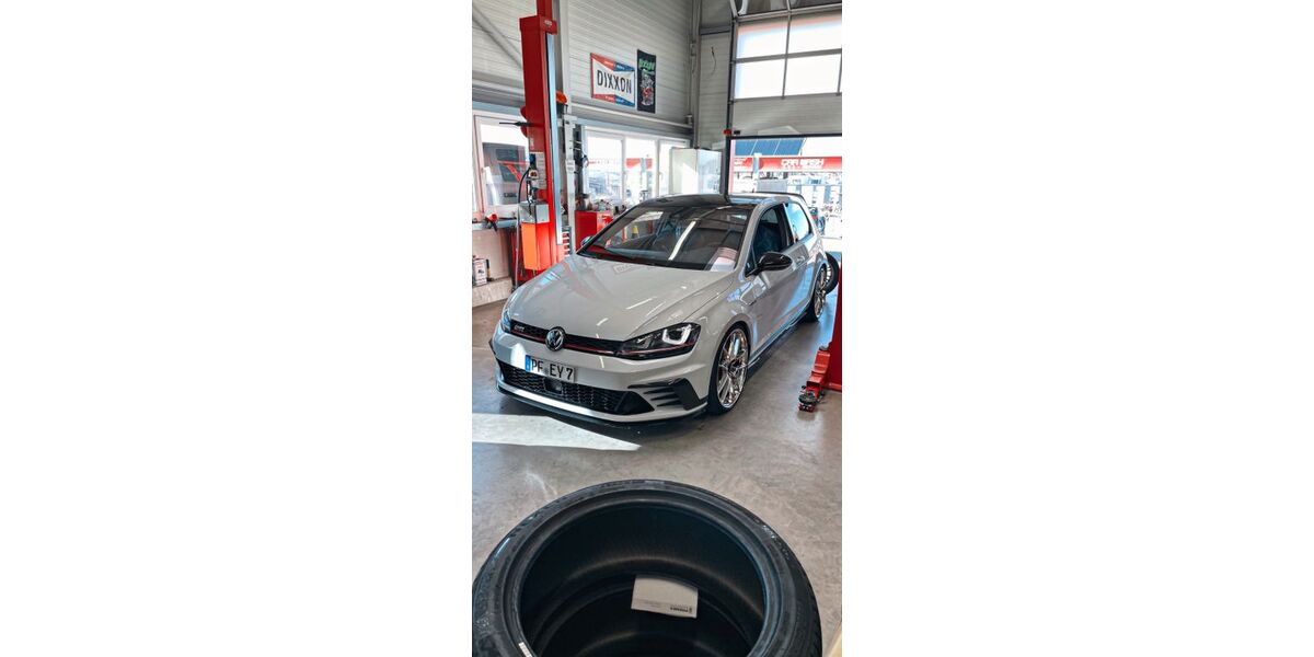 VW Golf 70.500 km 28.450 &euro; Pforzheim 75177