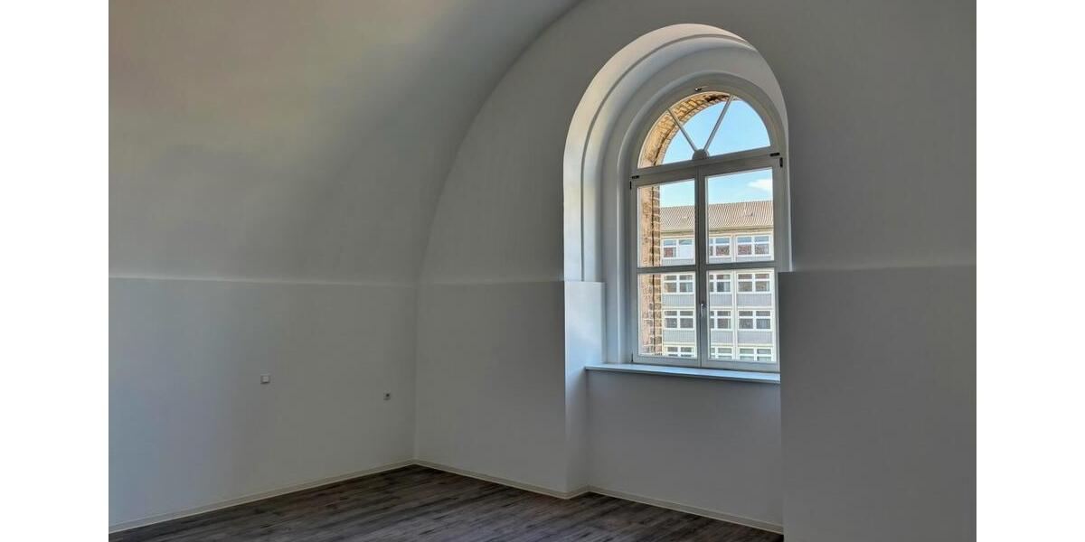 Etagenwohnung Germersheim - 4 Zimmer, 174 m&sup2;, 1.400&euro; | Angebot:25883454