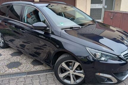 Peugeot 308 126.268 km 5.899 &euro; Rheinstetten 76287