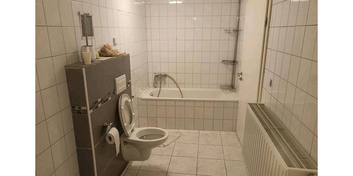 Einfamilienhaus Loffenau - 7 Zimmer, 130 m&sup2;, 1.230&euro; | Angebot:25477616