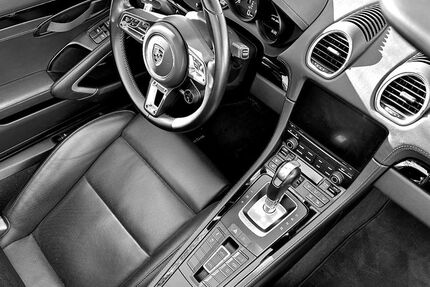 Porsche Boxster 32.500 km 59.718 &euro; Karlsruhe 76139