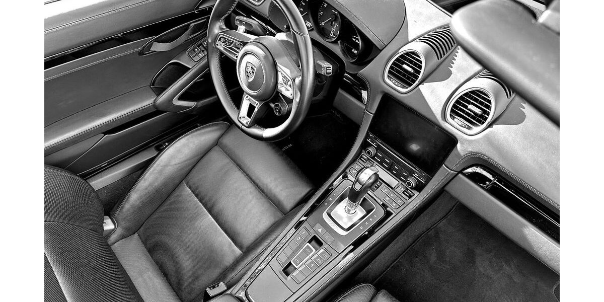 Porsche Boxster 32.500 km 59.718 &euro; Karlsruhe 76139