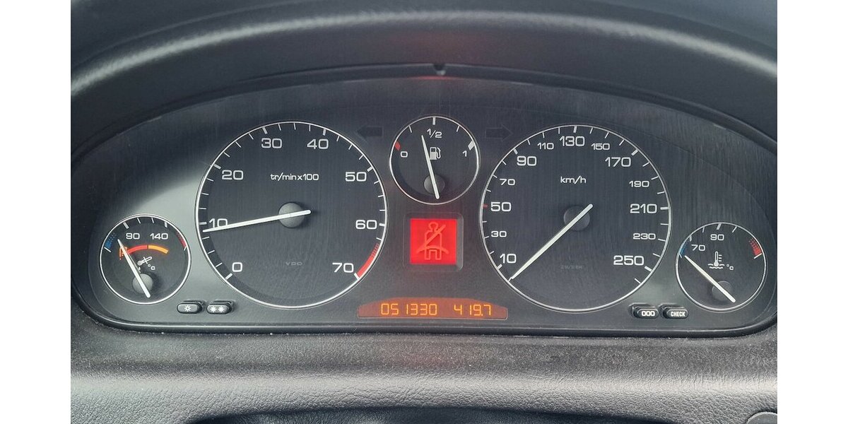 Peugeot 607 Klimaautomatik Original--50 000KM-- 50.000 km 6.999 &euro; Landau 76829