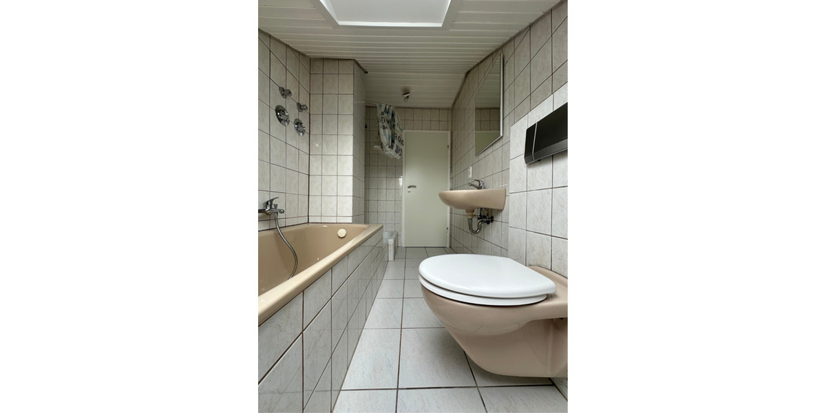 Dachgeschoßwohnung Rastatt - 2 Zimmer, 53 m&sup2;, 900&euro; | Angebot:25917313