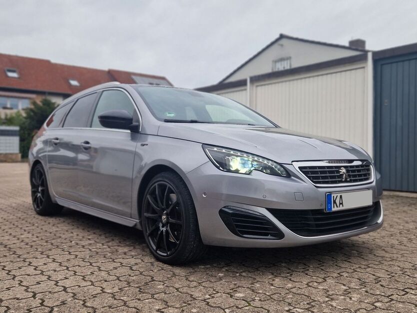 Peugeot 308 161.588 km 9.300 € Oberhausen-Rheinhausen 68794