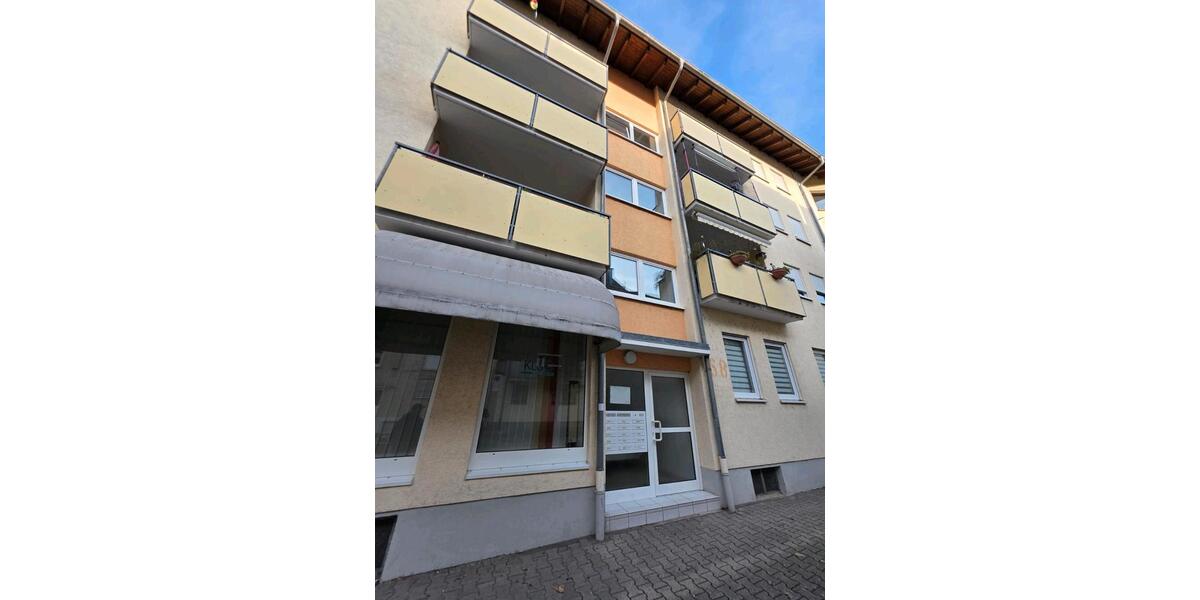 Attraktive 2,5-Zimmer Wohnung mit Terrasse in Rastatt 2.5 zimmer