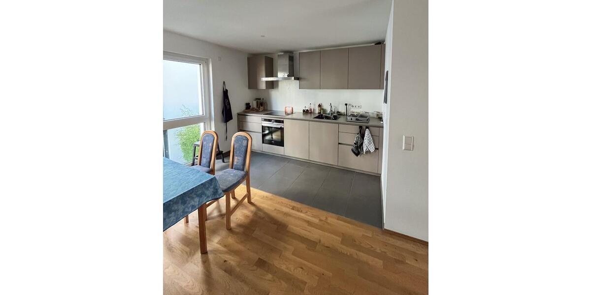 Etagenwohnung Karlsruhe Hagsfeld - 3.5 Zimmer, 98 m&sup2;, 1.500&euro; | Angebot:26321284