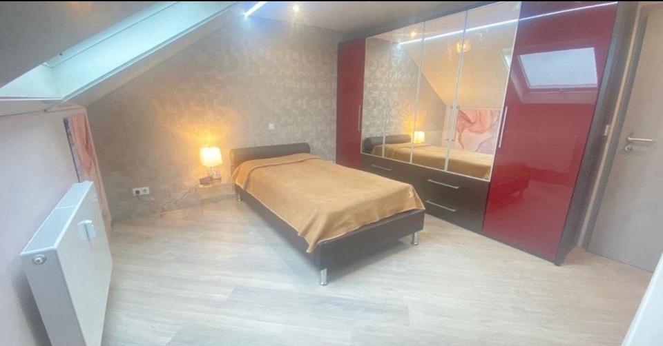 Dachgeschoßwohnung Bretten - 3.5 Zimmer, 100 m&sup2;, 299.000&euro; | Angebot:27085457