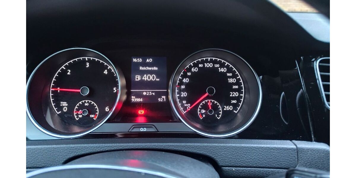 VW Golf 94.100 km 14.600 &euro; Karlsruhe 76228