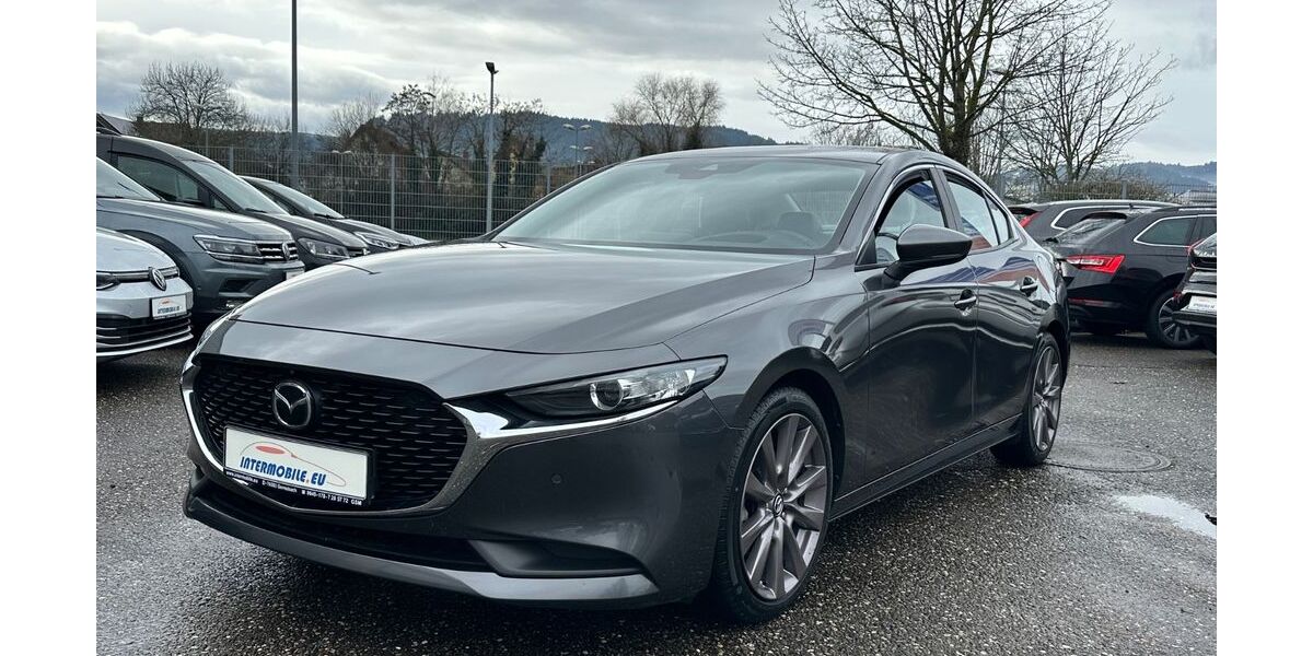 Mazda 3 124.090 km 16.660 &euro; Gernsbach 76593