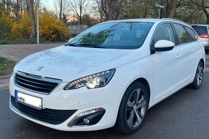 Peugeot 308 140.000 km 8.300 &euro; Karlsruhe 76133