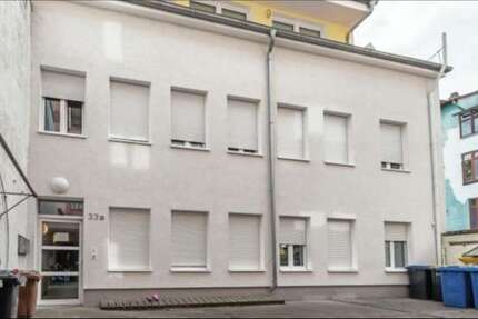 Haus zum Kaufen in Pforzheim 650.000 € 264 m² 9 zimmer