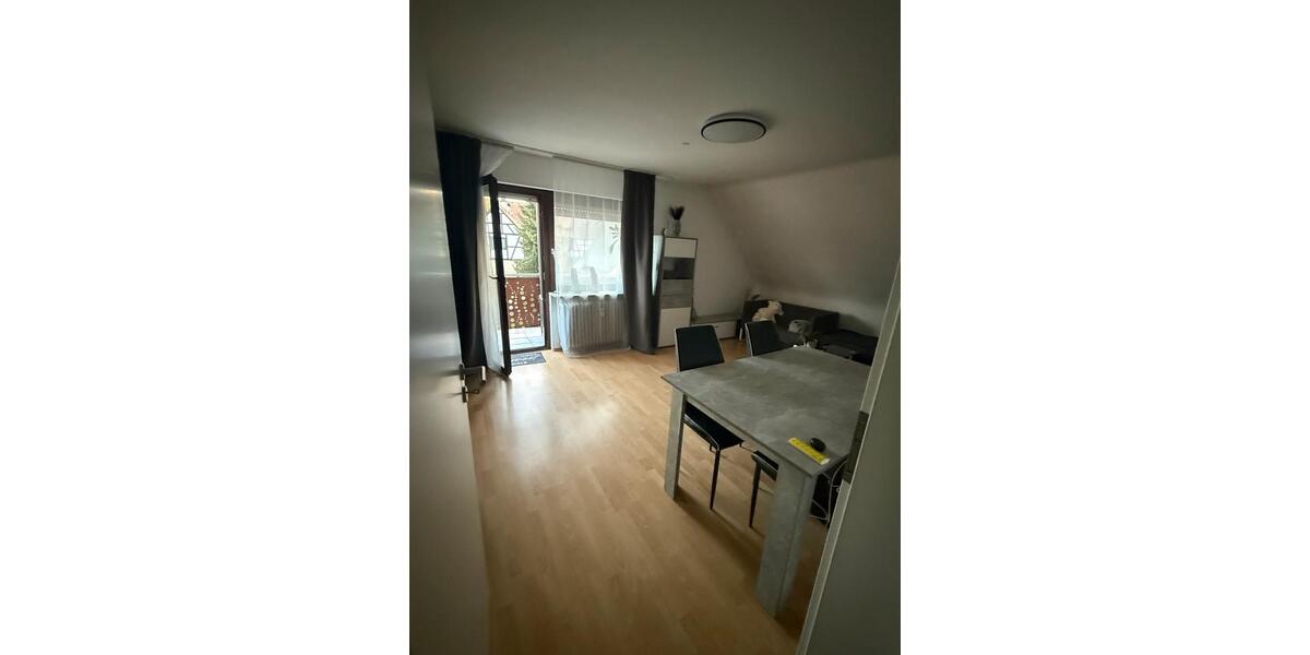 Dachgeschoßwohnung Oberderdingen - 2 Zimmer, 55 m&sup2;, 950&euro; | Angebot:26415127