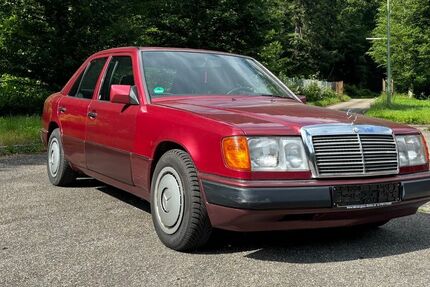 Mercedes-Benz 230 234.000 km 4.400 € Höfen 75339