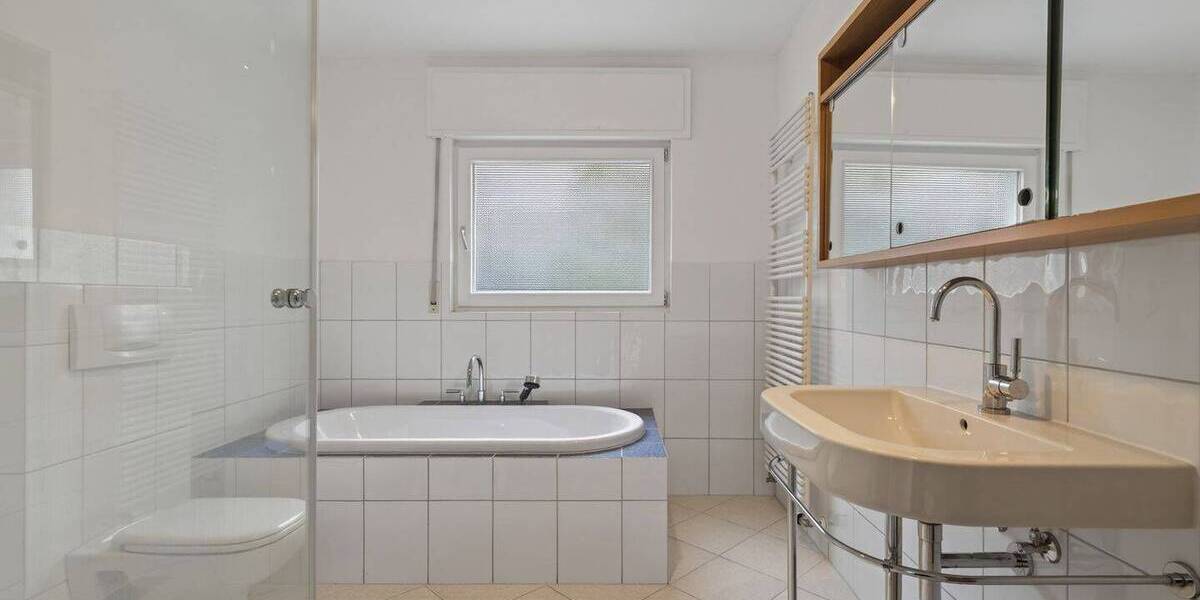 Einfamilienhaus Karlsruhe / Durlach Durlach - 1 Zimmer, 302 m&sup2;, 1.185.000&euro; | Angebot:25938107