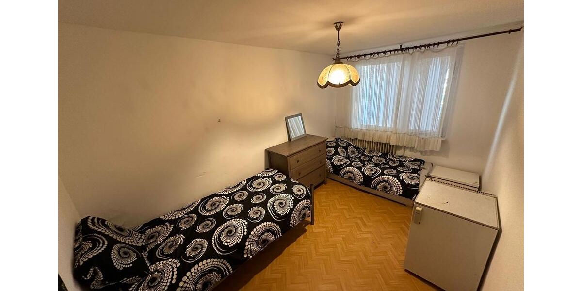 WG ZIMMER 375 Kaltmiete.) 1 zimmer