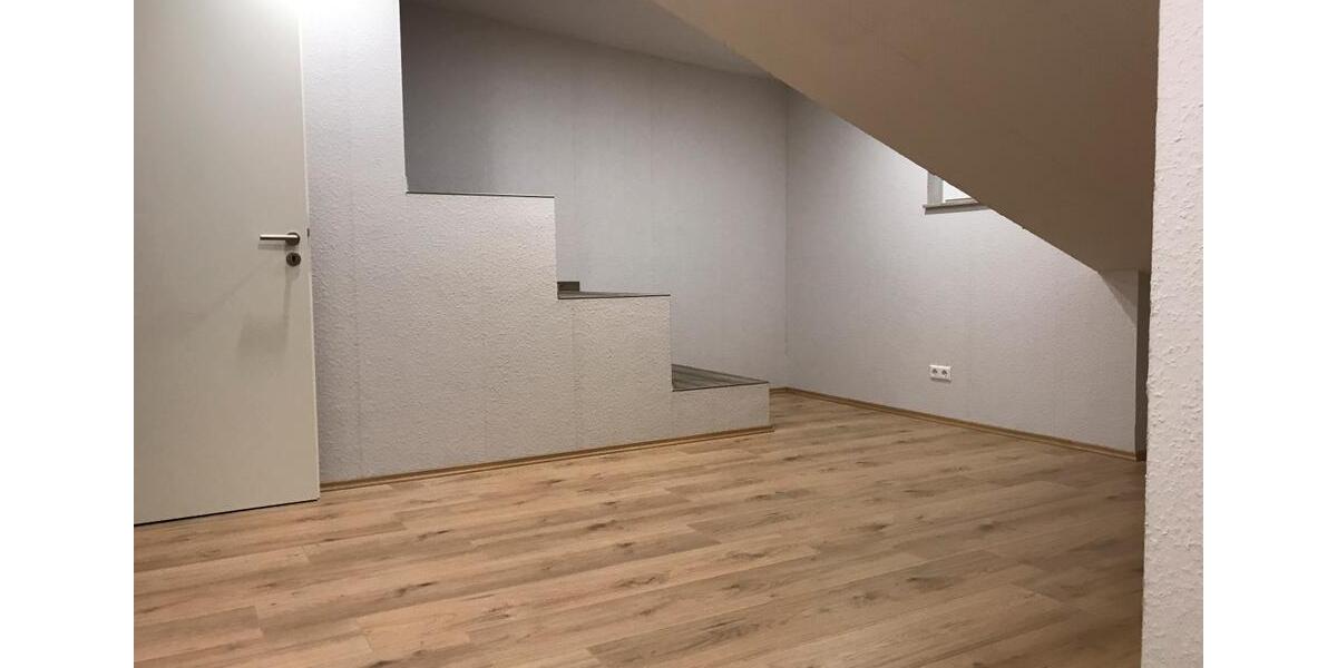 2 Zimmer Dachgeschoßwohnung 2 zimmer