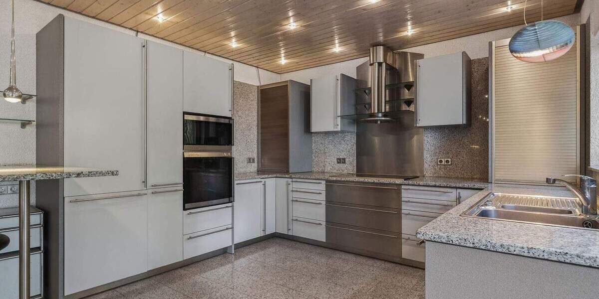 Mehrfamilienhaus, Wohnhaus Karlsruhe Durlach - 9 Zimmer, 343 m&sup2;, 1.290.000&euro; | Angebot:24607049