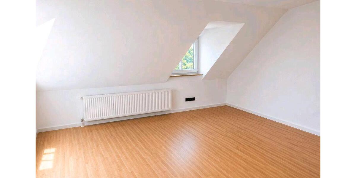 Dachgeschoßwohnung Herxheim bei Landau/Pfalz Pfalz - 2 Zimmer, 63 m&sup2;, 260.000&euro; | Angebot:26981166