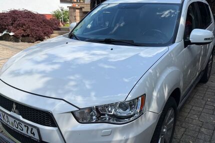 Mitsubishi Outlander 129.000 km 12.500 &euro; Bretten 75015