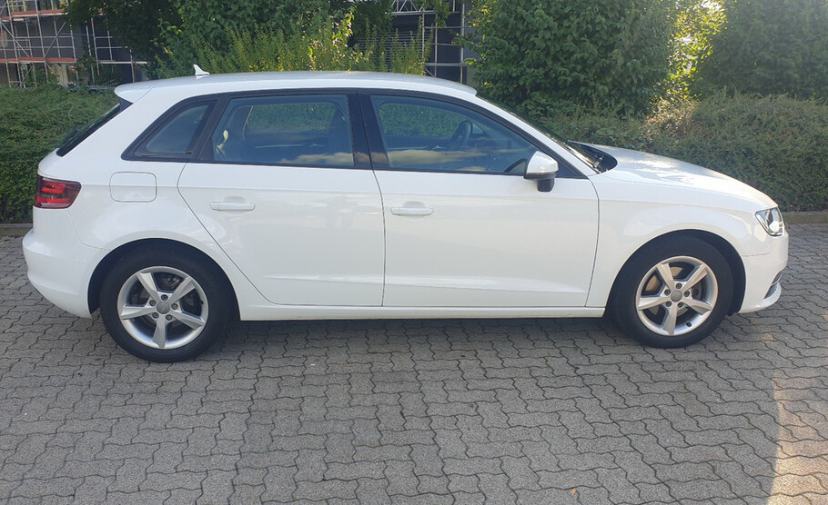 Audi A3 75.648 km 12.400 € Karlsruhe 76133