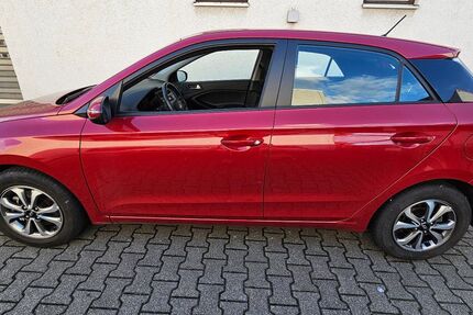 Hyundai i20 25.000 km 13.800 € Stutensee 76297