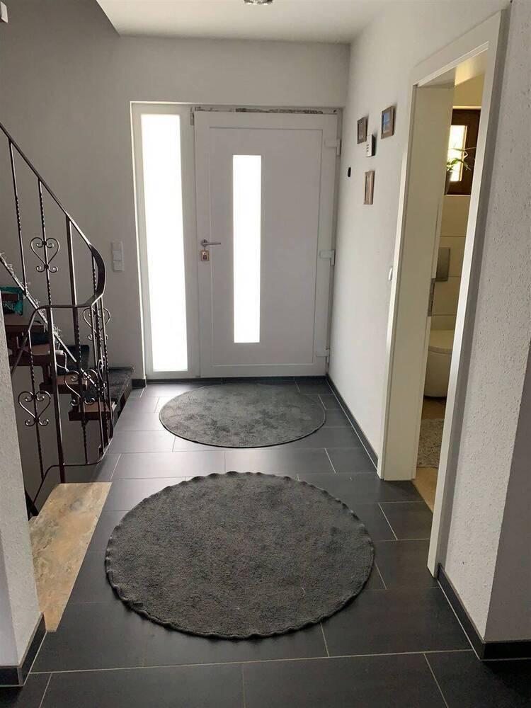 Vielseitiges Einfamilienhaus in idyllischer Lage - perfekt für Familien oder mehrere Generationen