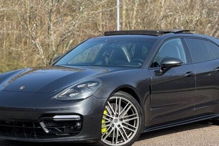 Porsche Panamera 748.000 km 26.900 &euro; Rastatt 76437