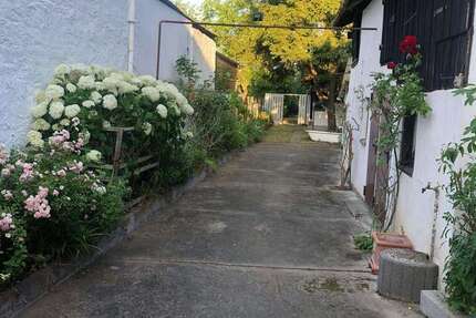 Haus zum Kaufen in Karlsruhe 609.000 € 105 m² 7 zimmer