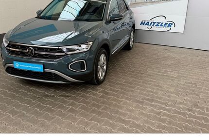 VW T-Roc 12.600 km 30.980 € Gernsbach 76593