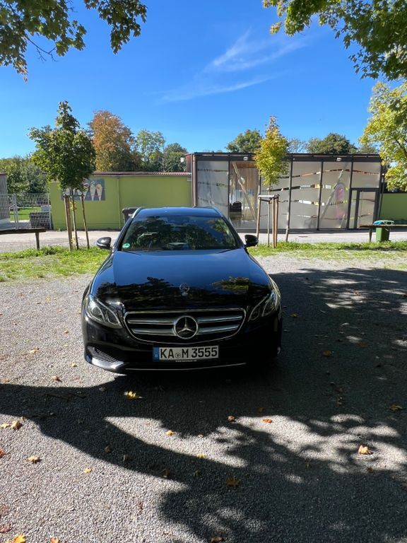 Mercedes-Benz E 350 178.000 km 25.900 € Oberderdingen 75038