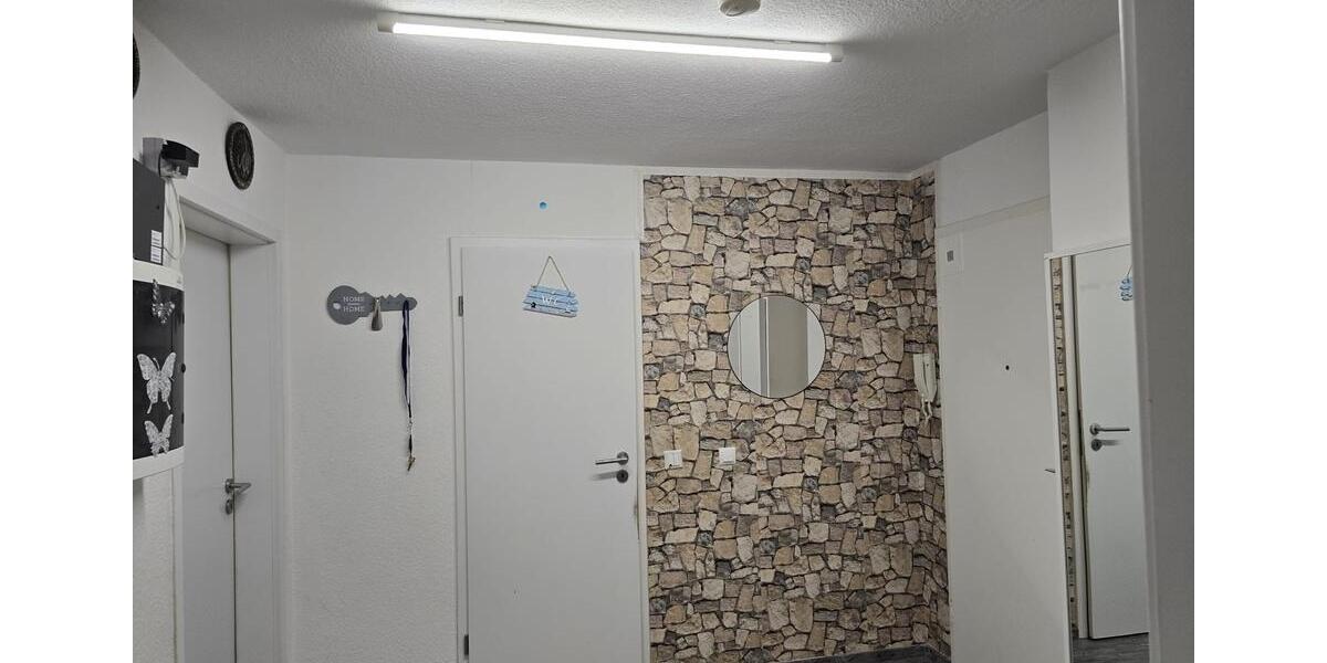 Dachgeschoßwohnung Pforzheim - 3 Zimmer, 95 m&sup2;, 189.000&euro; | Angebot:27120851