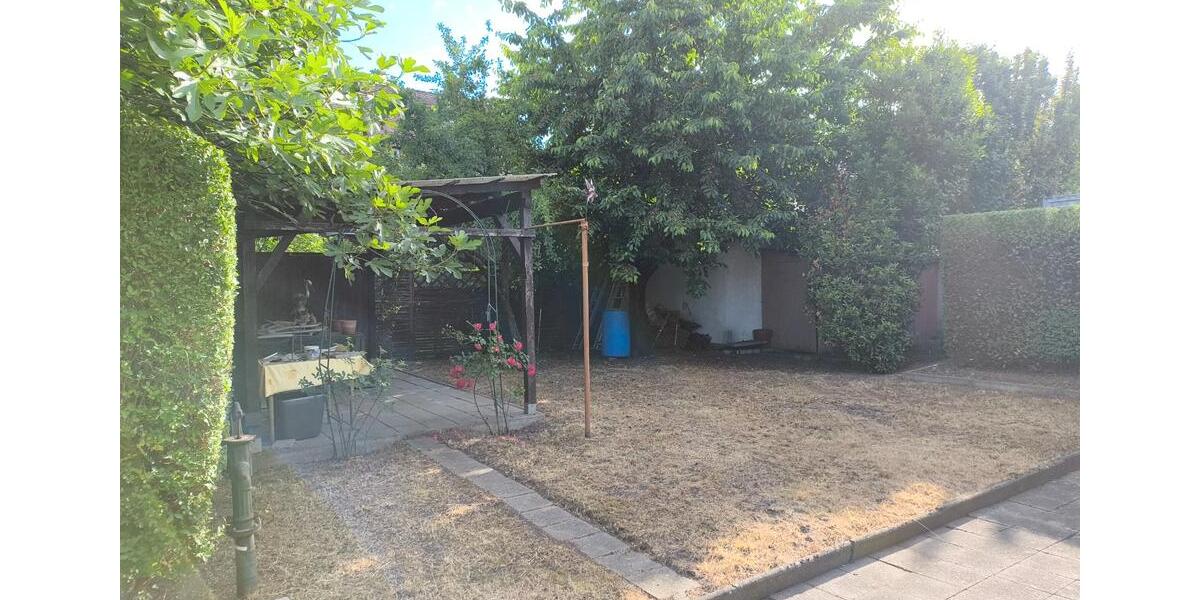 Doppelhaushälfte Bruchsal - 8 Zimmer, 132 m&sup2;, 480.000&euro; | Angebot:26889293