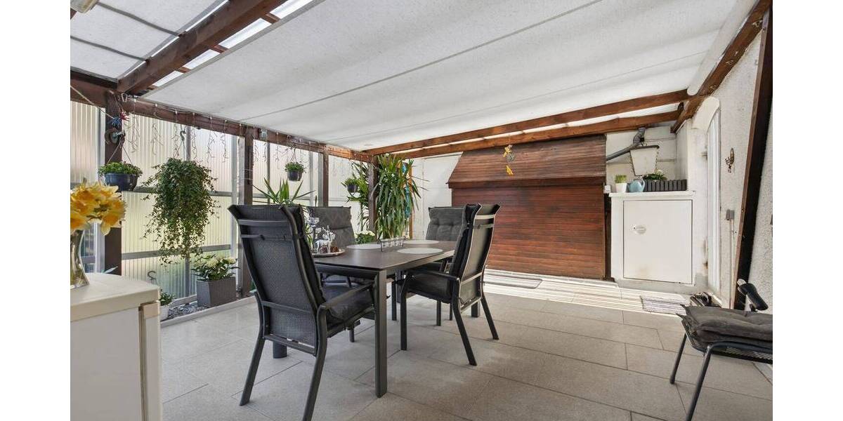 Mehrfamilienhaus, Wohnhaus Karlsruhe / Wolfartsweier Wolfartsweier - 8 Zimmer, 245 m&sup2;, 719.000&euro; | Angebot:26155539