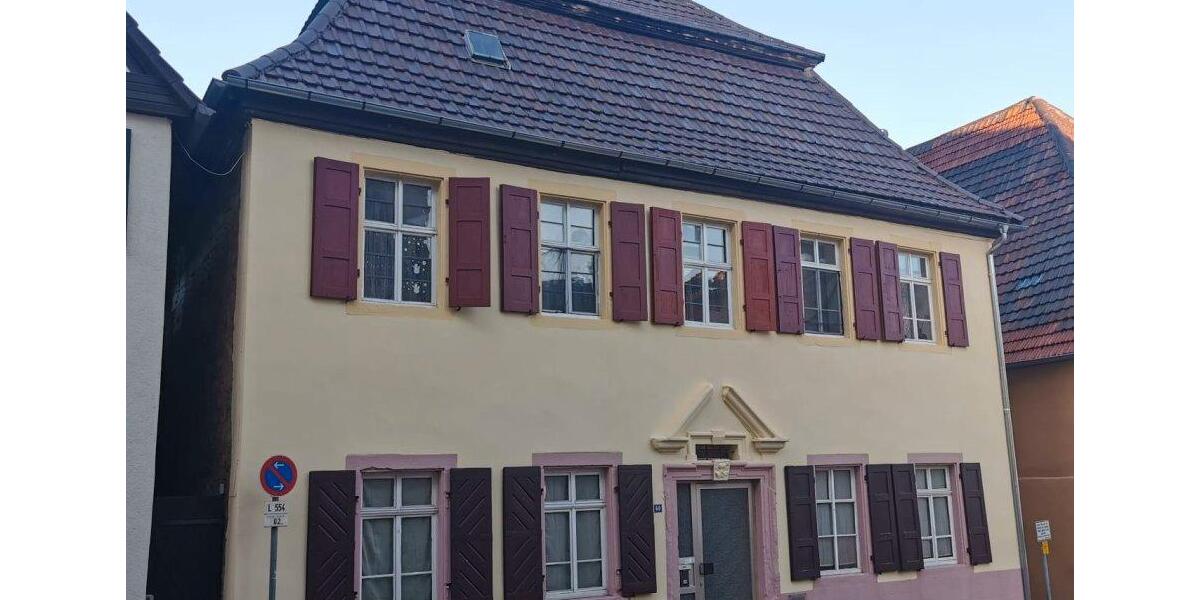 Einfamilienhaus Kraichtal - 7 Zimmer, 200 m&sup2;, 212.000&euro; | Angebot:26943558