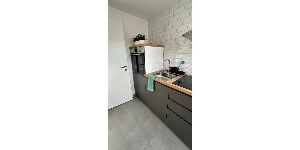 Klein, aber fein - Zimmer in 5er WG für Student 1 zimmer