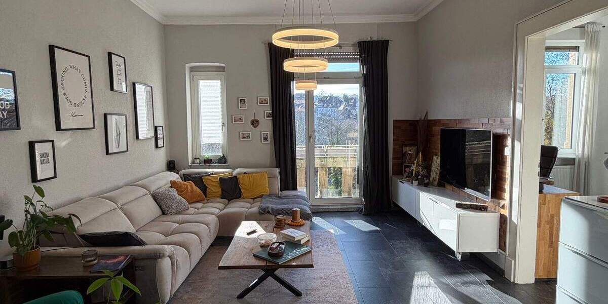 Etagenwohnung Pforzheim Südstadt - 3 Zimmer, 90 m&sup2;, 225.000&euro; | Angebot:25812754