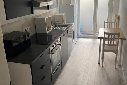 Wohnung Karlsruhe Südstadt - 4 Zimmer, 80 m&sup2;, 575&euro; | Angebot:24716144