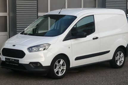 Ford Transit Courier 45.000 km 13.299 &euro; Landau 76829