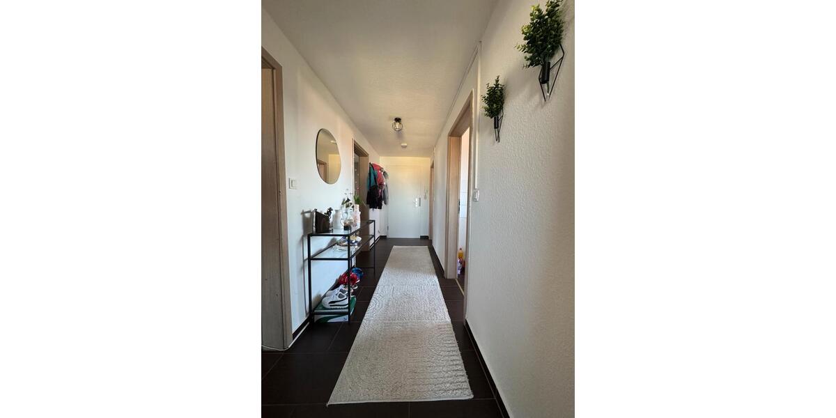 Dachgeschoßwohnung Straubenhardt - 3 Zimmer, 66 m&sup2;, 195.000&euro; | Angebot:26983742
