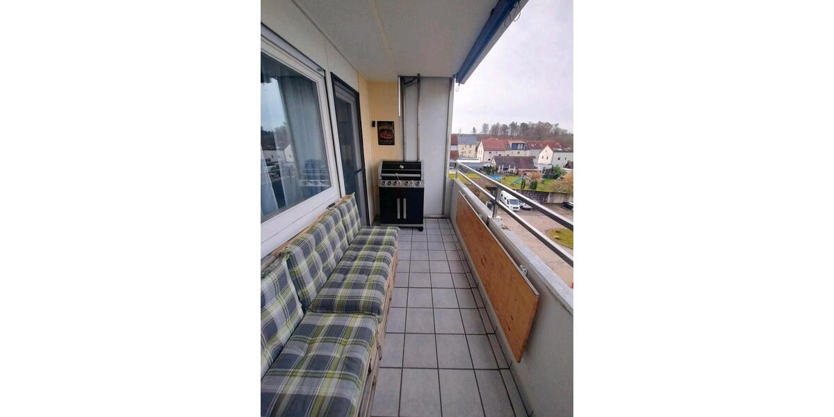 Etagenwohnung Waldbronn - 3 Zimmer, 84 m&sup2;, 270.000&euro; | Angebot:26740755